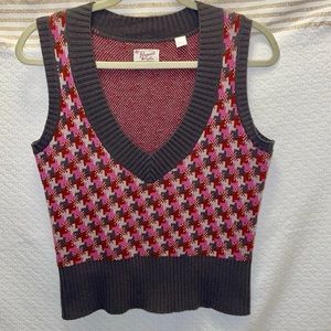 Penguin Vintage Cashmere Sweater Vest size Medium